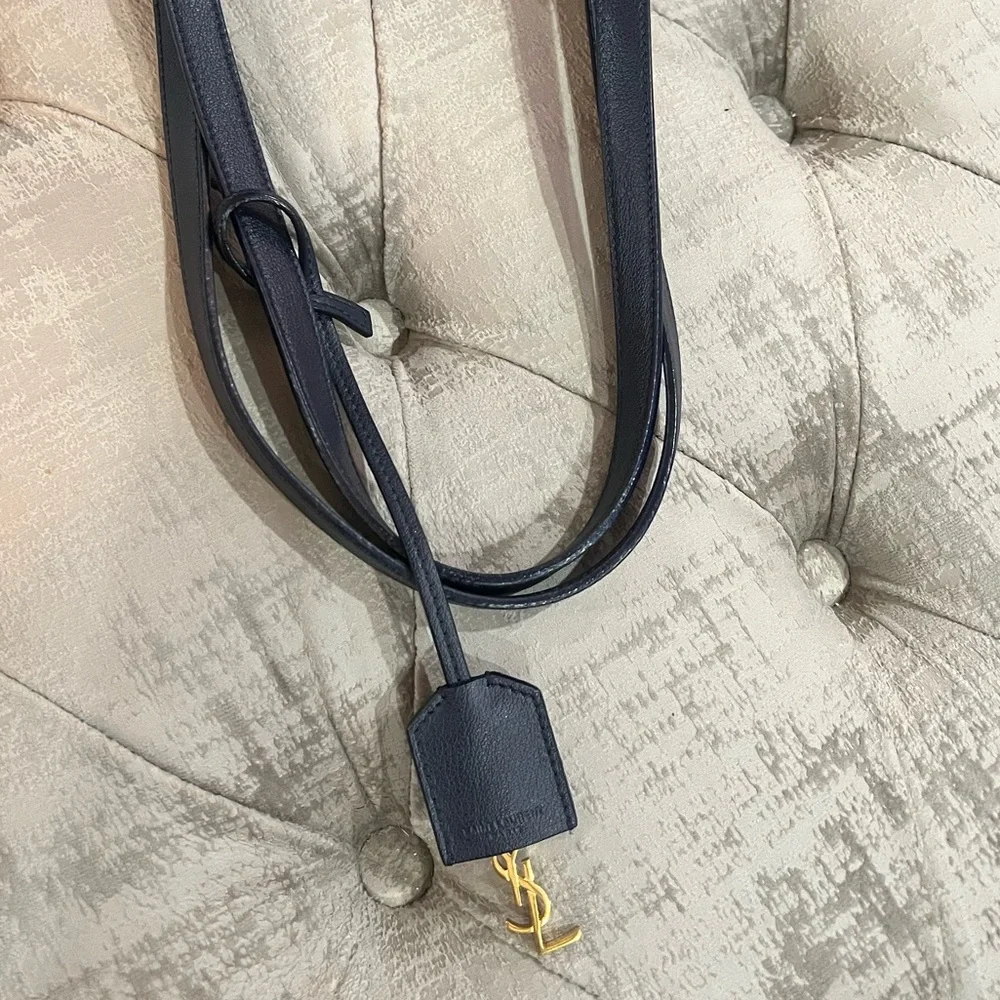 ππππ πππ πππ** πππππ― authentic YSL navy blue with gold - Picture 4 of 7